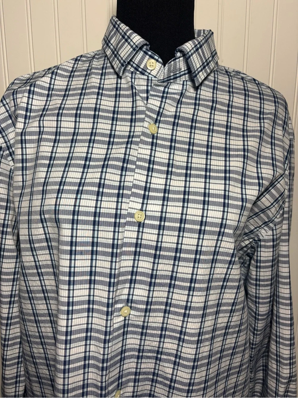 Banana Republic Grant Fit No Iron Shirt Men’s Size XL 120s Pima Cotton Plaid